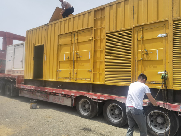 金塔汽油发电机对供油装置的要求