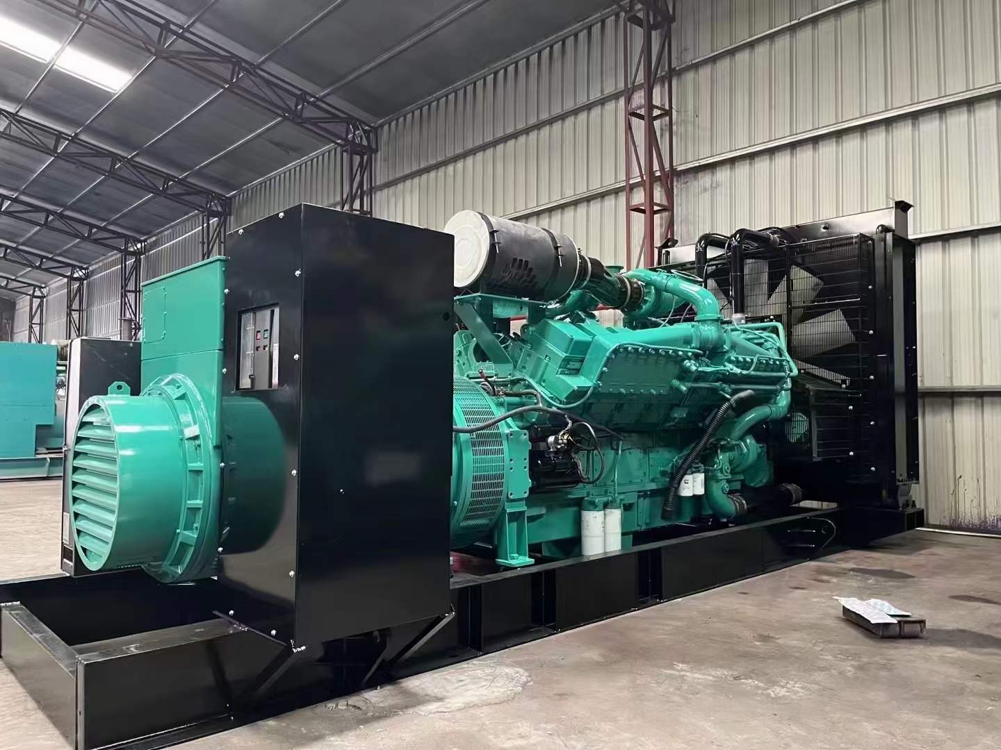 金塔如何评估无功补偿装置的性能和效果？