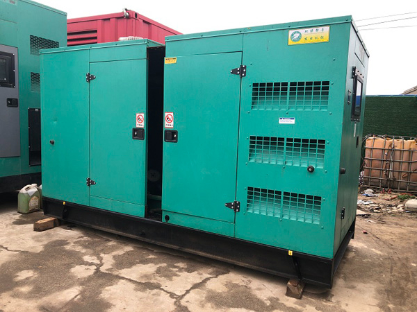 金塔怎样合理控制磷酸铁锂蓄电池的充放电倍率以延长其使用寿命？