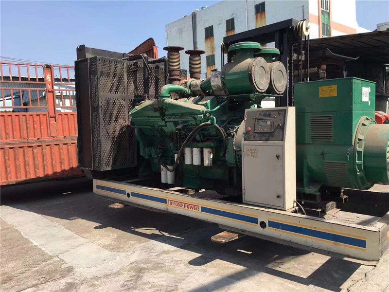 金塔压力测试设备的精度等级是如何划分的？